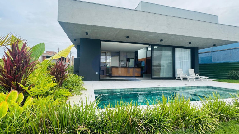 Imagem Casa com 3 Quartos à Venda, 221 m² em Engenho Velho - Torres Imagem Casa com 3 Quartos à Venda, 221 m² em Engenho Velho - Torres