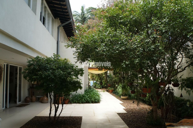 Imagem Casa com 3 Quartos à Venda, 650 m² em Morumbi - São Paulo Imagem Casa com 3 Quartos à Venda, 650 m² em Morumbi - São Paulo