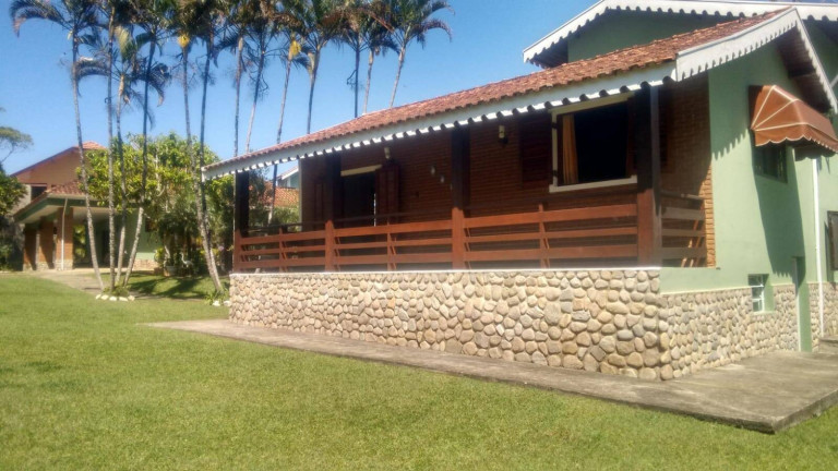 Imagem Chácara com 3 Quartos à Venda, 480 m² em Alto Do Piracuama - Pindamonhangaba Imagem Chácara com 3 Quartos à Venda, 480 m² em Alto Do Piracuama - Pindamonhangaba