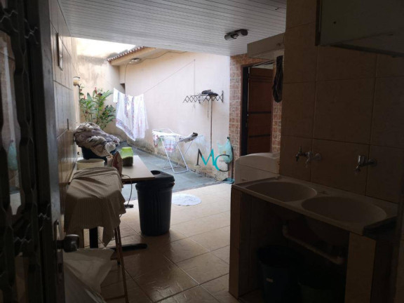 Imagem Casa com 4 Quartos à Venda, 120 m² em Campo Grande - Rio De Janeiro