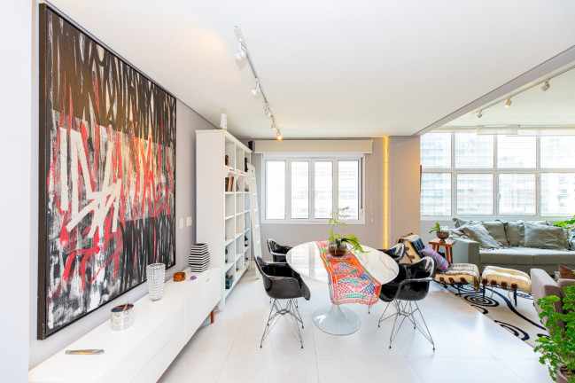 Imagem Apartamento com 2 Quartos à Venda, 130 m² em Jardim Paulista - São Paulo