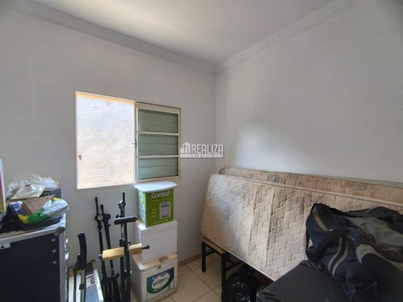 Imagem Casa com 3 Quartos à Venda, 200 m² em Pacaembu - Uberaba Imagem Casa com 3 Quartos à Venda, 200 m² em Pacaembu - Uberaba