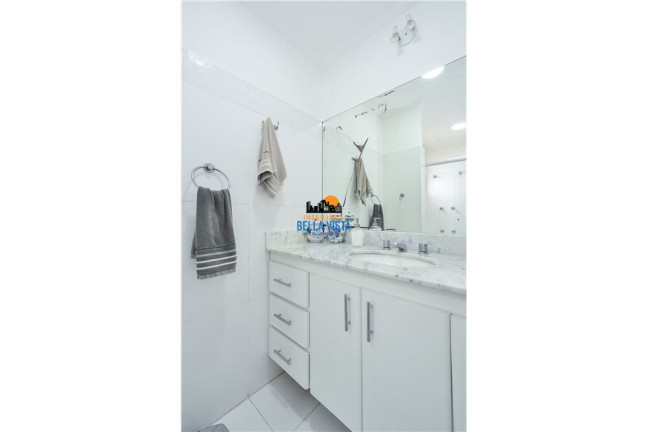 Imagem Apartamento com 3 Quartos à Venda,  em Caxingui - São Paulo