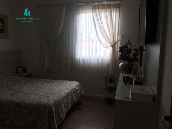 Imagem Casa com 3 Quartos à Venda, 93 m² em -- - -- Imagem Casa com 3 Quartos à Venda, 93 m² em -- - --