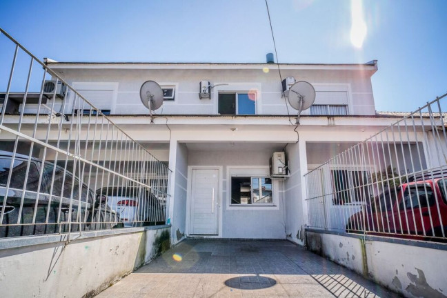 Imagem Casa com 2 Quartos à Venda, 100 m² em Jardim Itu - Porto Alegre Imagem Casa com 2 Quartos à Venda, 100 m² em Jardim Itu - Porto Alegre
