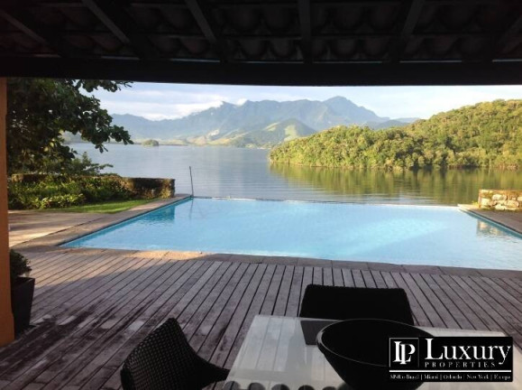 Imagem Terreno à Venda, 1 m² em Angra Dos Reis Imagem Terreno à Venda, 1 m² em Angra Dos Reis