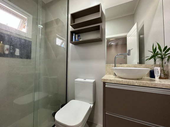 Imagem Casa com 3 Quartos à Venda, 200 m² em Centro - Balneário Barra Do Sul Imagem Casa com 3 Quartos à Venda, 200 m² em Centro - Balneário Barra Do Sul
