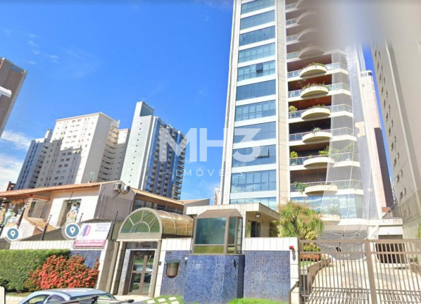 Imóvel com 6 Quartos à Venda, 409 m² em Cambuí - Campinas