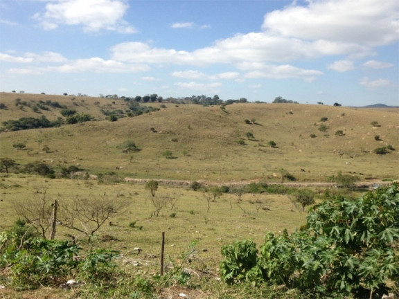Imagem Fazenda à Venda, 277 m² em Pq. California - Jacareí Imagem Fazenda à Venda, 277 m² em Pq. California - Jacareí