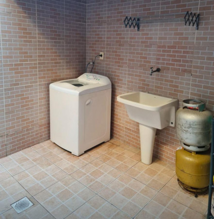 Imagem Casa com 2 Quartos à Venda, 100 m² em Bonsucesso - Rio De Janeiro