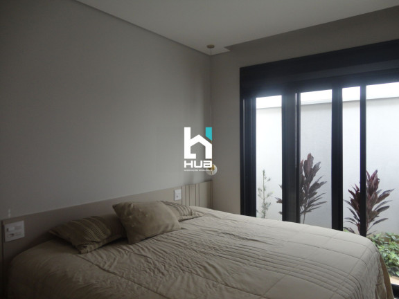Imagem Casa com 3 Quartos à Venda, 181 m²