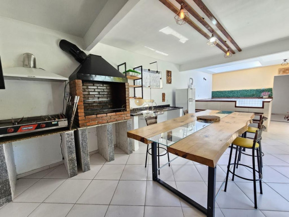 Imagem Casa com 3 Quartos à Venda, 200 m² em Bom Retiro - Teresópolis Imagem Casa com 3 Quartos à Venda, 200 m² em Bom Retiro - Teresópolis