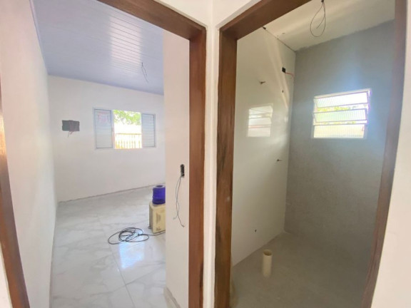 Imagem Casa com 2 Quartos à Venda, 51 m² em Balneário Tupy - Itanhaém Imagem Casa com 2 Quartos à Venda, 51 m² em Balneário Tupy - Itanhaém