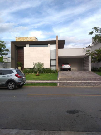 Imagem Casa com 4 Quartos à Venda, 269 m² em Alphaville Flamboyant Residencial Araguaia - Goiânia Imagem Casa com 4 Quartos à Venda, 269 m² em Alphaville Flamboyant Residencial Araguaia - Goiânia