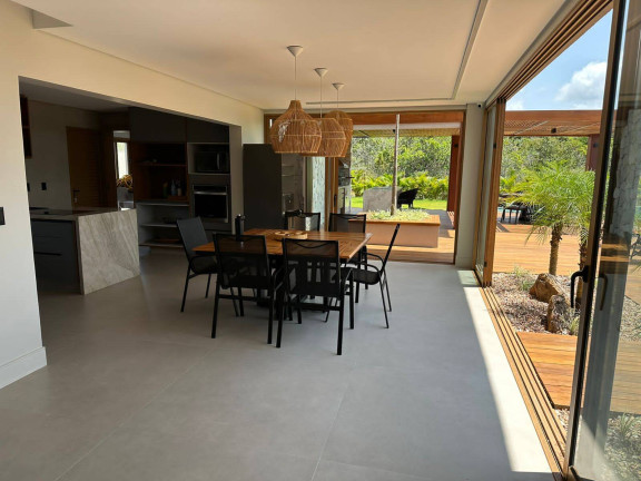 Imagem Casa de Condomínio com 5 Quartos à Venda, 700 m² em Praia Do Forte - Mata De São João