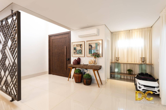 Imagem Casa de Condomínio com 4 Quartos à Venda, 462 m² em Condomínio Florais Cuiabá Residencial - Cuiabá Imagem Casa de Condomínio com 4 Quartos à Venda, 462 m² em Condomínio Florais Cuiabá Residencial - Cuiabá