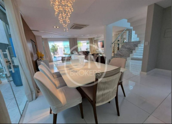 Imagem Casa com 4 Quartos à Venda, 390 m² em Vargem Grande - Rio De Janeiro Imagem Casa com 4 Quartos à Venda, 390 m² em Vargem Grande - Rio De Janeiro
