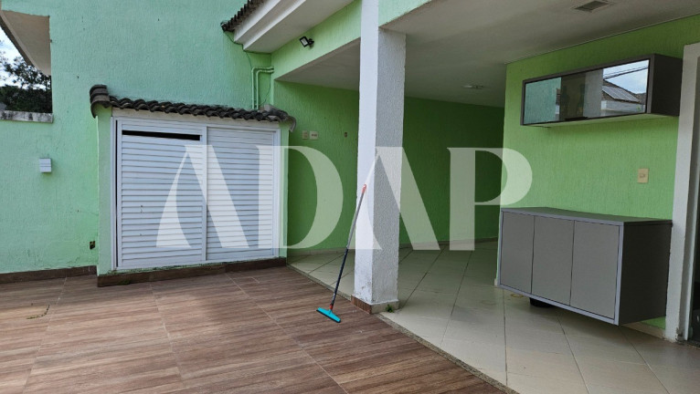 Imagem Casa com 3 Quartos à Venda, 220 m² em Vargem Pequena - Rio De Janeiro