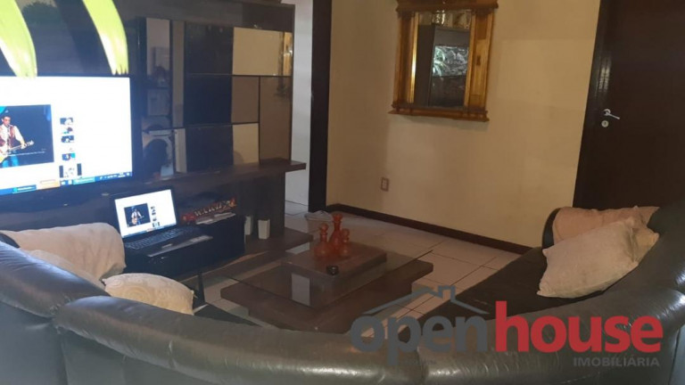 Imagem Casa com 3 Quartos à Venda, 249 m² em Capim Macio - Natal Imagem Casa com 3 Quartos à Venda, 249 m² em Capim Macio - Natal