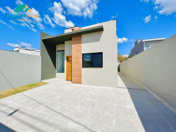 Imagem Casa com 3 Quartos à Venda, 86 m² em Nova Cerejeira - Atibaia Imagem Casa com 3 Quartos à Venda, 86 m² em Nova Cerejeira - Atibaia
