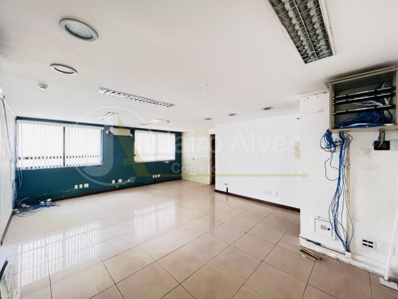Imóvel Comercial para Alugar, 55 m² em Cerqueira César - São Paulo