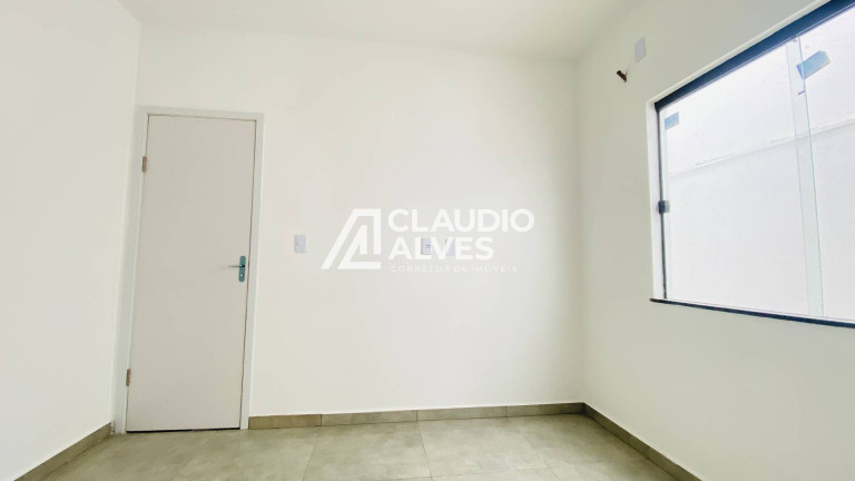 Imagem Casa com 2 Quartos à Venda, 52 m² em Mangabeira - Feira De Santana Imagem Casa com 2 Quartos à Venda, 52 m² em Mangabeira - Feira De Santana