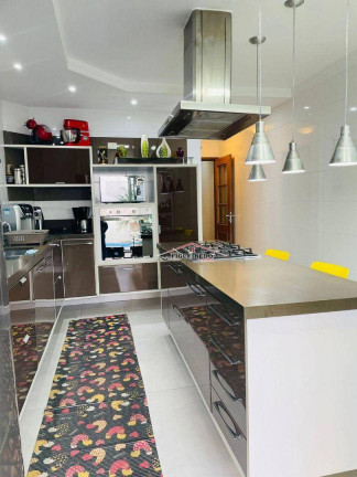 Imagem Sobrado com 3 Quartos à Venda, 120 m² em Canto Do Forte - Praia Grande Imagem Sobrado com 3 Quartos à Venda, 120 m² em Canto Do Forte - Praia Grande