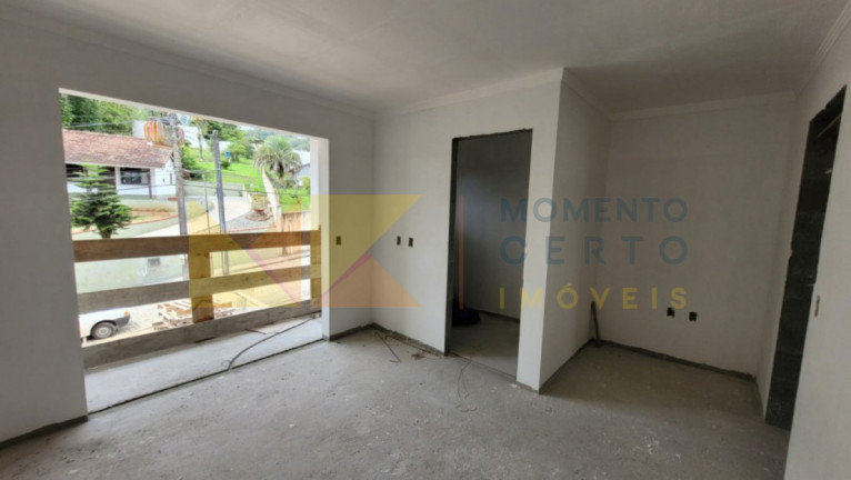 Imagem Sobrado com 2 Quartos à Venda, 120 m² em Velha - Blumenau Imagem Sobrado com 2 Quartos à Venda, 120 m² em Velha - Blumenau