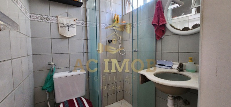 Imagem Imóvel com 2 Quartos à Venda, 75 m² em Rio Vermelho - Salvador Imagem Imóvel com 2 Quartos à Venda, 75 m² em Rio Vermelho - Salvador