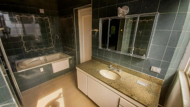 Imagem Apartamento com 3 Quartos à Venda ou Locação, 185 m² em Pitangueiras - Guarujá Imagem Apartamento com 3 Quartos à Venda ou Locação, 185 m² em Pitangueiras - Guarujá