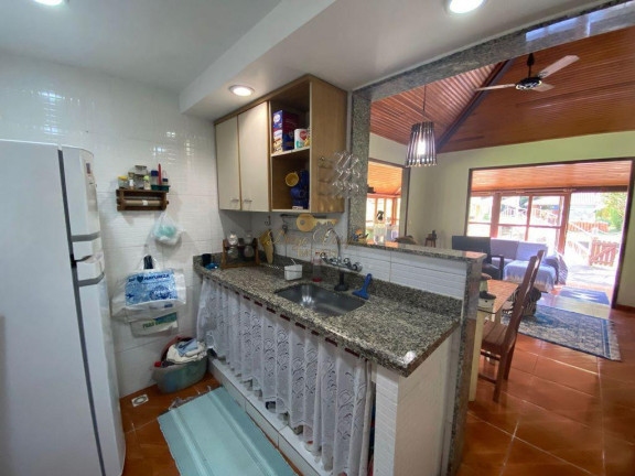 Imagem Casa com 5 Quartos à Venda, 1.814 m² em Albuquerque - Teresópolis Imagem Casa com 5 Quartos à Venda, 1.814 m² em Albuquerque - Teresópolis