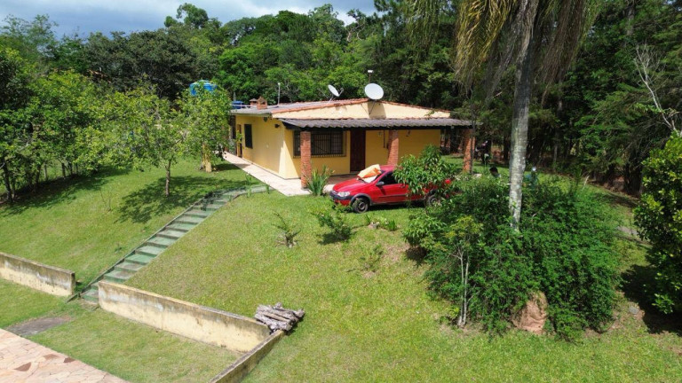 Imagem Casa com 2 Quartos à Venda, 2.910 m² em Loteamento Colinas Verdes - Atibaia Imagem Casa com 2 Quartos à Venda, 2.910 m² em Loteamento Colinas Verdes - Atibaia
