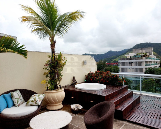 Imagem Apartamento com 2 Quartos à Venda, 160 m² em Barra Da Tijuca - Rio De Janeiro