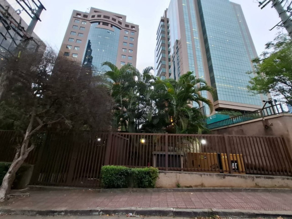Imagem Casa com 3 Quartos à Venda, 225 m² em Itaim Bibi - São Paulo Imagem Casa com 3 Quartos à Venda, 225 m² em Itaim Bibi - São Paulo