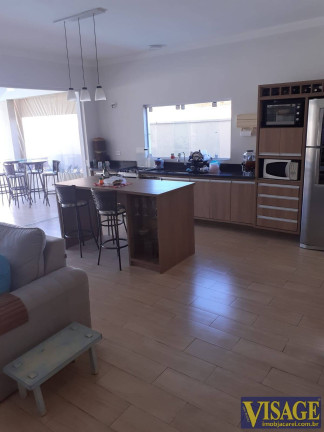 Imagem Casa com 3 Quartos à Venda, 212 m² em Jardim Jacinto - Jacareí