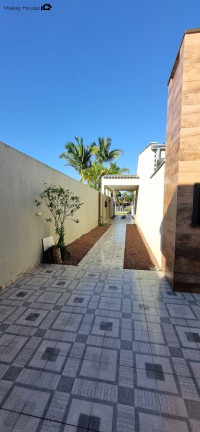 Imagem Casa com 2 Quartos à Venda, em Bal. Nereidas - Guaratuba Imagem Casa com 2 Quartos à Venda, em Bal. Nereidas - Guaratuba