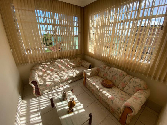 Imagem Casa com 3 Quartos à Venda, 358 m² em Minascaixa - Belo Horizonte Imagem Casa com 3 Quartos à Venda, 358 m² em Minascaixa - Belo Horizonte