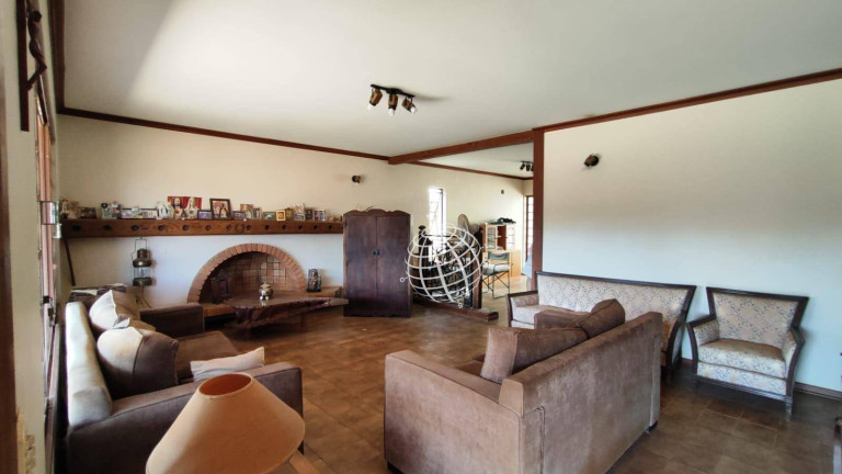 Imagem Casa com 3 Quartos à Venda, 264 m² em Nova Gardênia - Atibaia Imagem Casa com 3 Quartos à Venda, 264 m² em Nova Gardênia - Atibaia