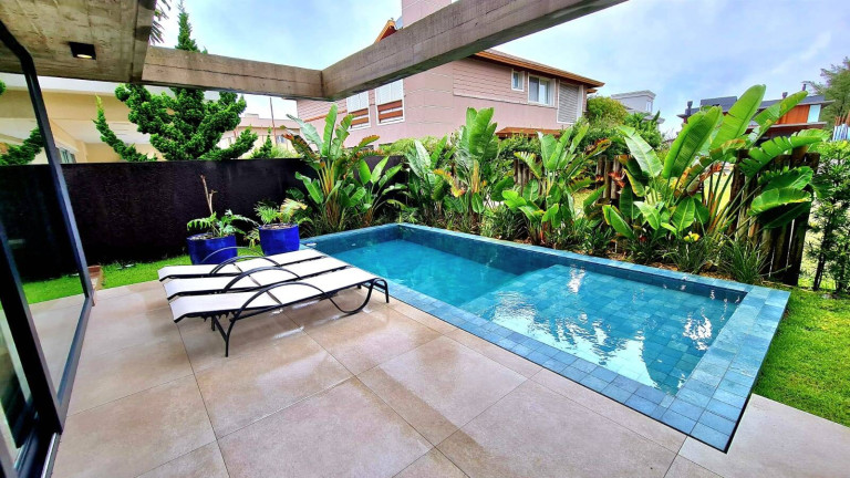 Imagem Casa com 5 Quartos à Venda, em Remanso - Xangri-lá Imagem Casa com 5 Quartos à Venda, em Remanso - Xangri-lá
