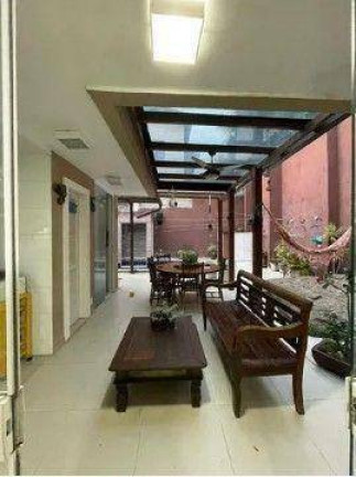 Imagem Casa com 4 Quartos à Venda, 250 m² em Serra Grande - Niterói Imagem Casa com 4 Quartos à Venda, 250 m² em Serra Grande - Niterói