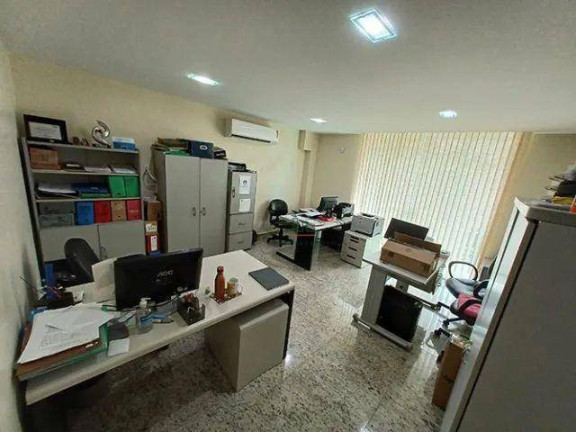Imagem Casa com 12 Quartos à Venda ou Locação, 500 m² em Icaraí - Niterói Imagem Casa com 12 Quartos à Venda ou Locação, 500 m² em Icaraí - Niterói