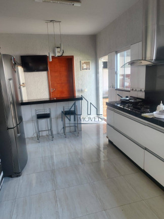 Imagem Casa com 3 Quartos à Venda, 450 m² em Jardim Mont Serrat - Aparecida De Goiânia Imagem Casa com 3 Quartos à Venda, 450 m² em Jardim Mont Serrat - Aparecida De Goiânia