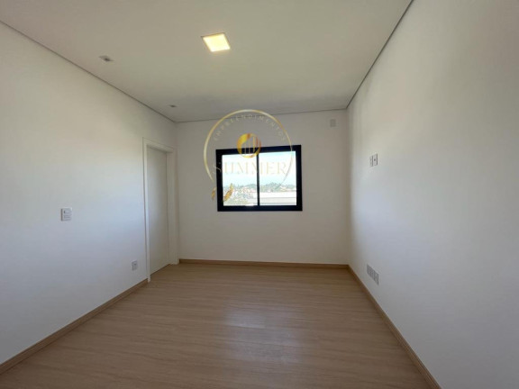 Imagem Casa com 4 Quartos à Venda, 250 m² em Jardim Das Cerejeiras - Arujá Imagem Casa com 4 Quartos à Venda, 250 m² em Jardim Das Cerejeiras - Arujá