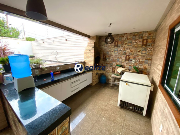 Imagem Casa com 4 Quartos à Venda, 200 m² em Village Do Sol - Guarapari Imagem Casa com 4 Quartos à Venda, 200 m² em Village Do Sol - Guarapari