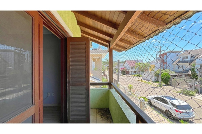 Imagem Casa com 3 Quartos à Venda, 151 m² em Hípica - Porto Alegre Imagem Casa com 3 Quartos à Venda, 151 m² em Hípica - Porto Alegre