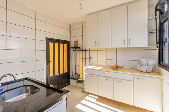 Imagem Sobrado com 6 Quartos à Venda, 273 m² em Vila Brasilândia - São Paulo Imagem Sobrado com 6 Quartos à Venda, 273 m² em Vila Brasilândia - São Paulo