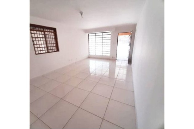 Imagem Casa com 5 Quartos à Venda, 131 m² em Vila Gertrudes - São Paulo Imagem Casa com 5 Quartos à Venda, 131 m² em Vila Gertrudes - São Paulo
