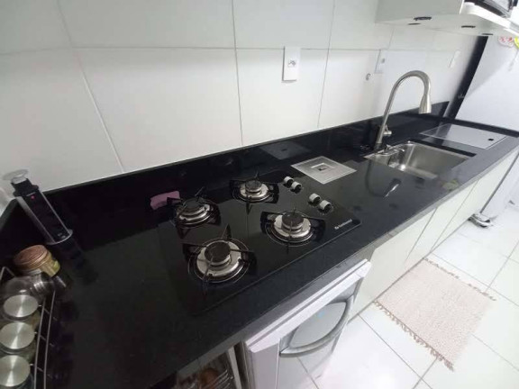 Imagem Apartamento com 2 Quartos à Venda, 56 m² em Miragem - Lauro De Freitas
