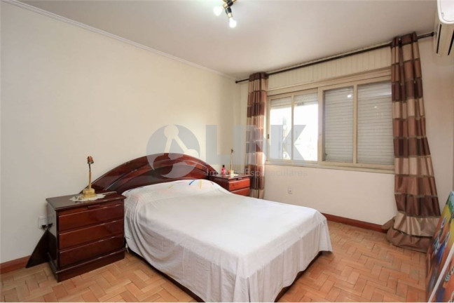 Imagem Apartamento com 3 Quartos à Venda, 94 m² em Higienópolis - Porto Alegre Imagem Apartamento com 3 Quartos à Venda, 94 m² em Higienópolis - Porto Alegre