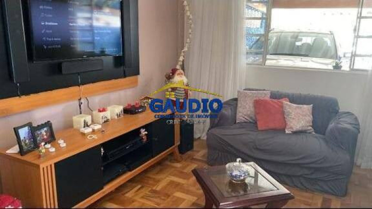 Imagem Casa com 3 Quartos à Venda, 75 m² em Jardim Helga - São Paulo Imagem Casa com 3 Quartos à Venda, 75 m² em Jardim Helga - São Paulo